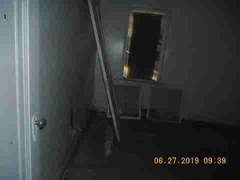 8523 Strathmoor (28)_m.jpg